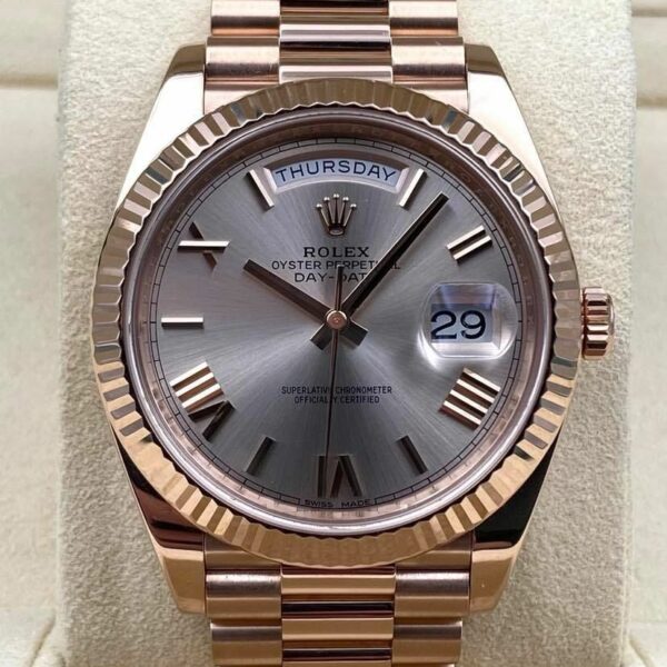 Rolex Day-Date 228235
