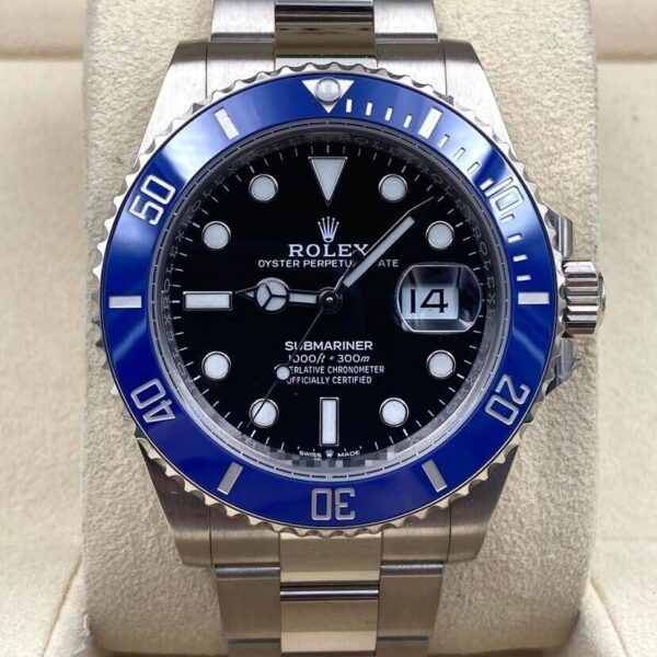 Rolex Submariner Date 126619LB