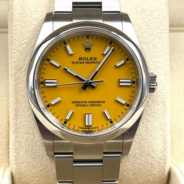 Rolex Oyster Perpetual 124300