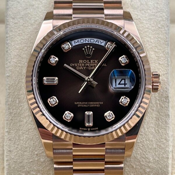 Rolex Day-Date 128235A
