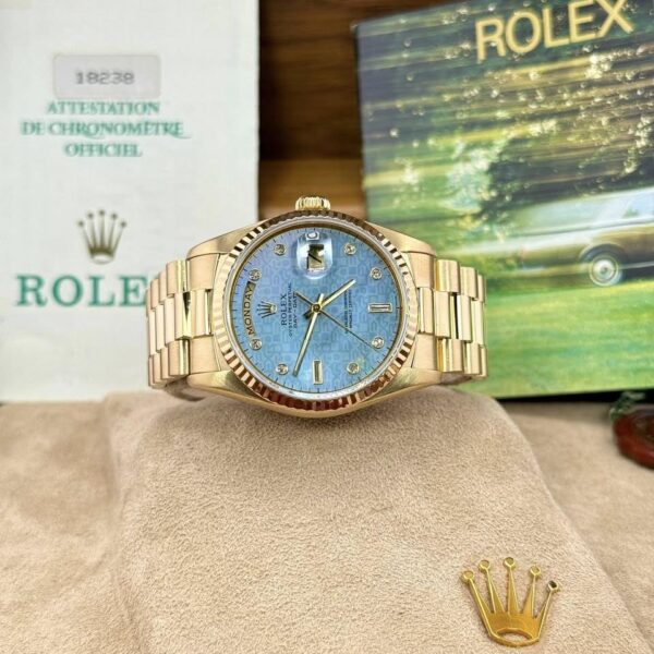 Rolex Day-Date 18238 – 36mm 18K Gold “President”